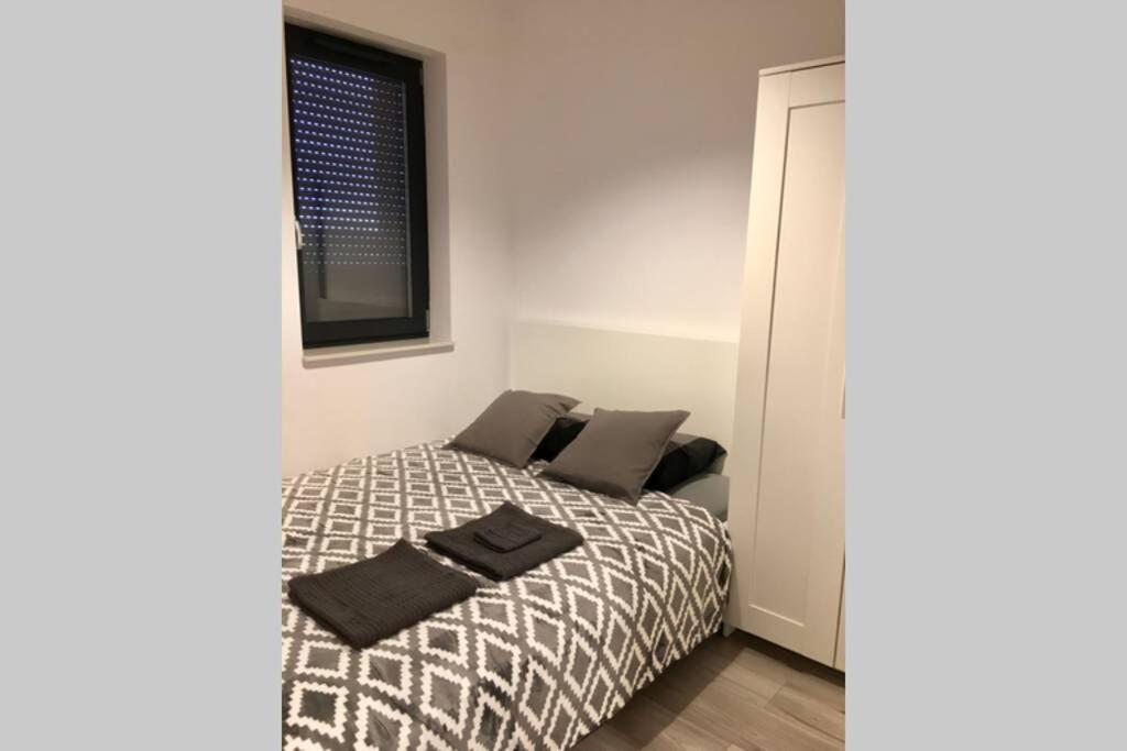 Apartament Fibra Brownie ريبنيك المظهر الخارجي الصورة