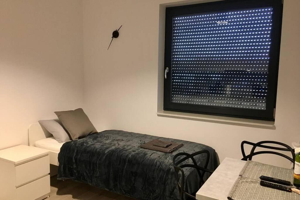 Apartament Fibra Brownie ريبنيك المظهر الخارجي الصورة